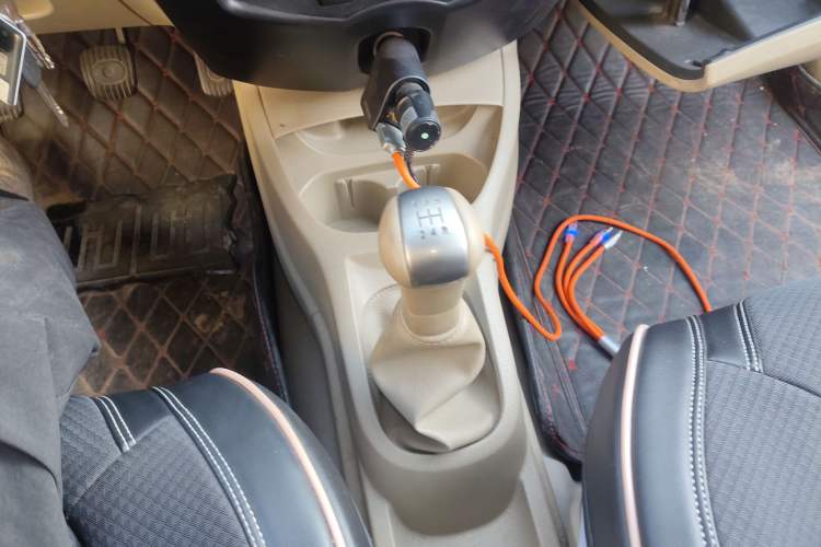 Used Nissan Livina 2009 1.6L Manual All-Around Model
