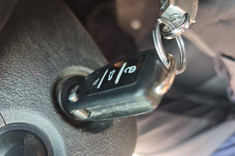 Used Volkswagen Santana 2016 1.4L Manual Fashion Edition