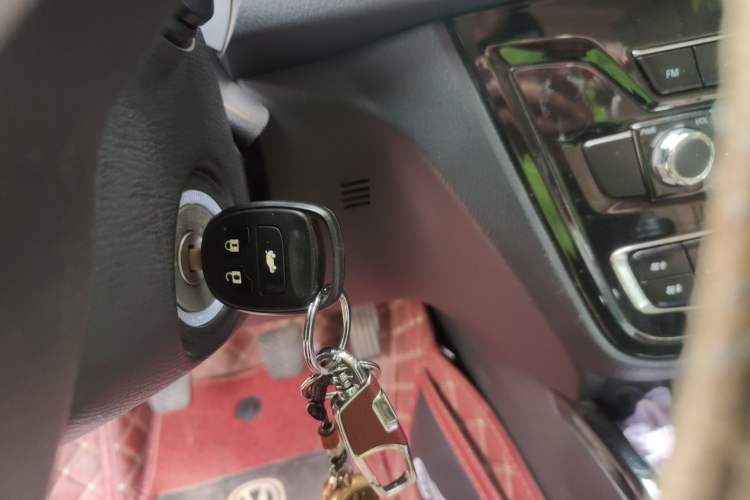 Used CHANGAN Alsvin V7 2015 1.6L Manual Enjoyment Model China IV Standard