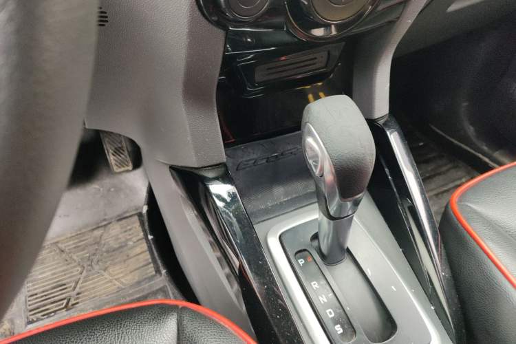 Used Ford EcoSport 2013 1.5L Automatic Fashion Model