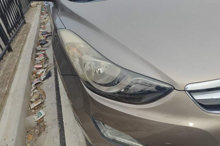 Used Hyundai Elantra (5th Generation / Langdong) 2015 1.6L Automatic Leading Model Right Front Headlight
