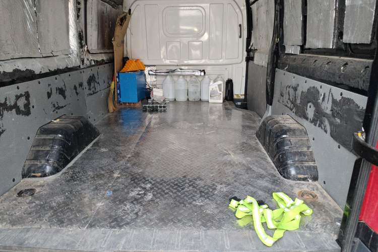 Used Foton Toano 2023 2.0T Manual Jixiang Van Long Wheelbase Mid-Height Rear Single Tire 3-Seater