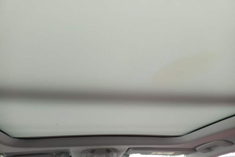 Used Peugeot 5008 2017 380THP 7-Seater Luxury Edition