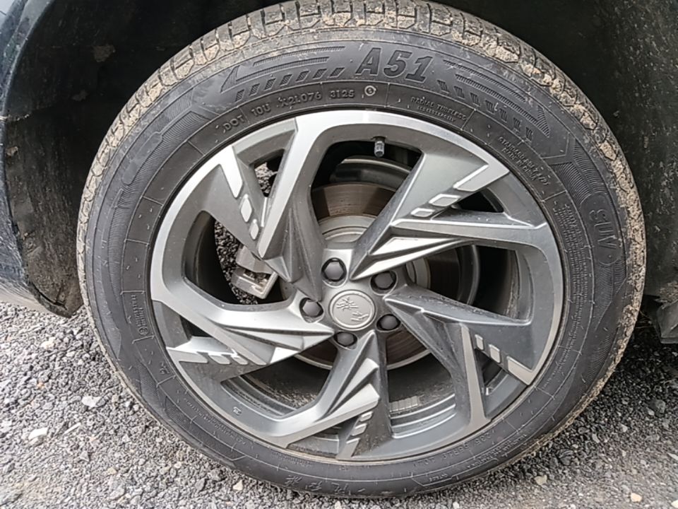 Hongqi HS3 PHEV 2025 Model 117km Jingwei Edition — снимка 11