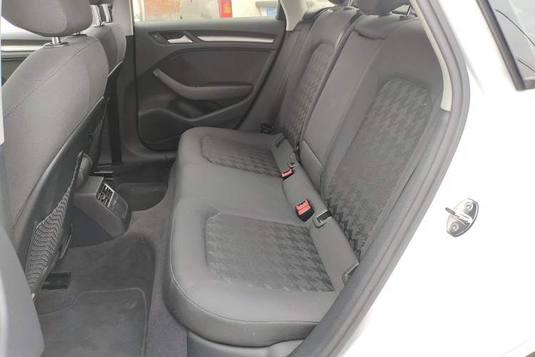 Used Audi A3 2015 Limousine 35 TFSI Millionth Anniversary Intelligent Leading Model