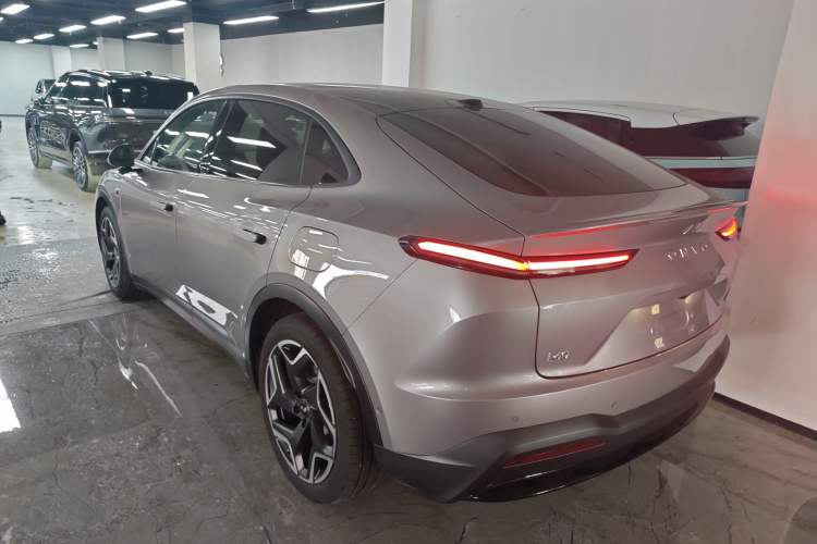 Used ONVO L60 2024 60 kWh Rear-Drive Version
