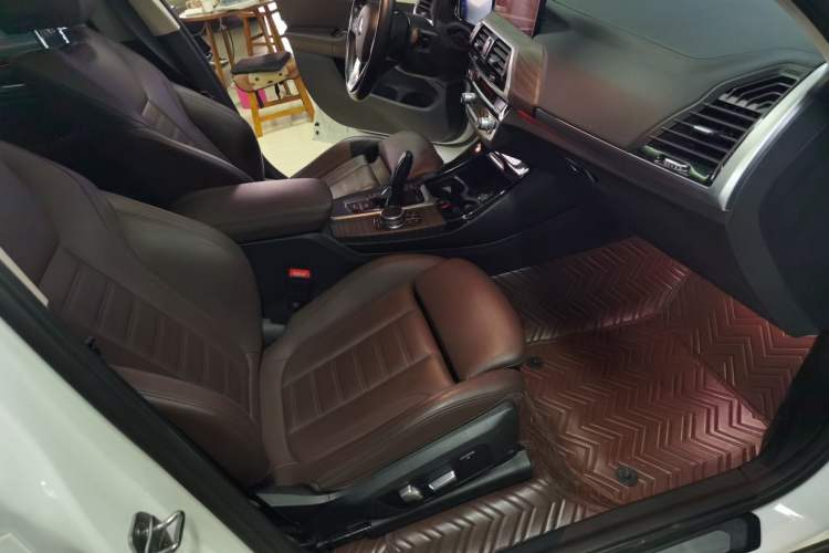 Used BMW X3 2018 xDrive28i Luxury Package China VI Emission Standard
