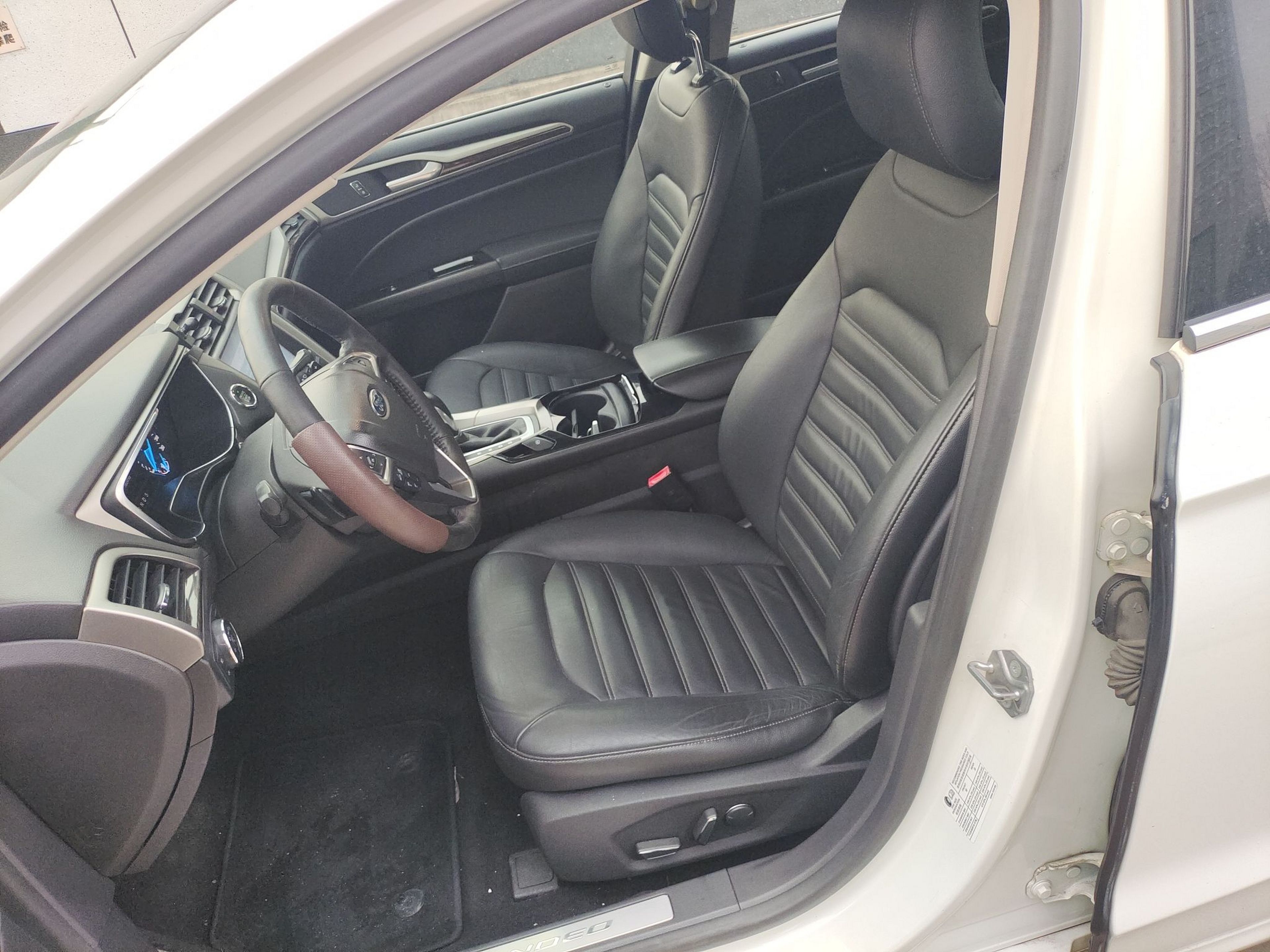 Avant de la voiture