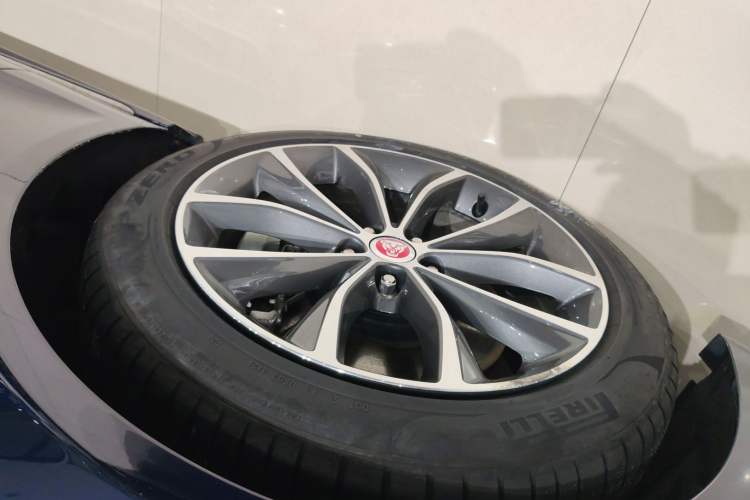 Used Jaguar XFL 2021 XFL 2.0T P250 Two-Wheel-Drive Elite Sport Edition