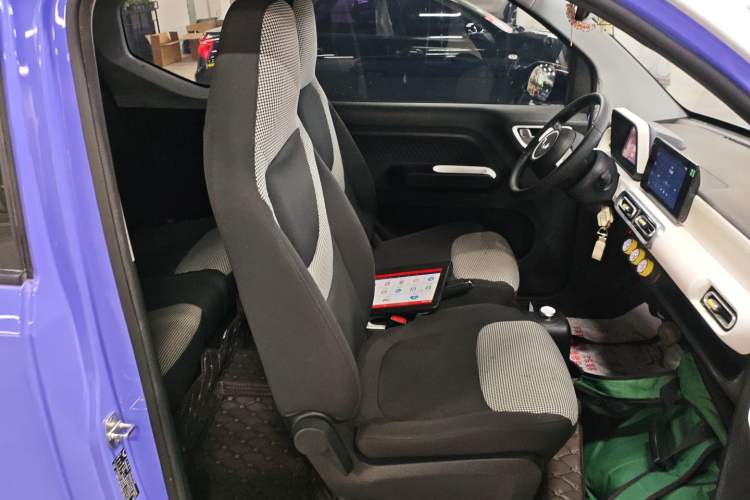 Used Wuling Hongguang MINIEV 2024 3rd Generation 215km Advanced Version
