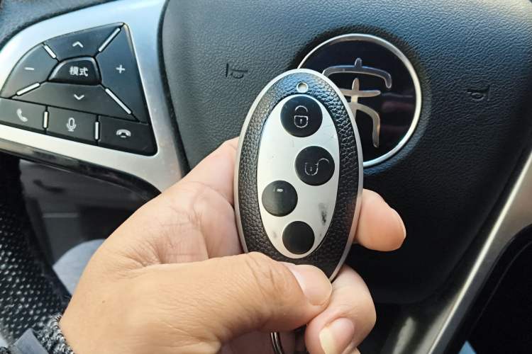 Used BYD Song MAX 2017 1.5T Manual Smart Connect Luxury 7-Seater