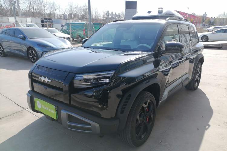 Used Formula Leopard Titanium 3 2025 501 km Four-Wheel Drive Drone Edition