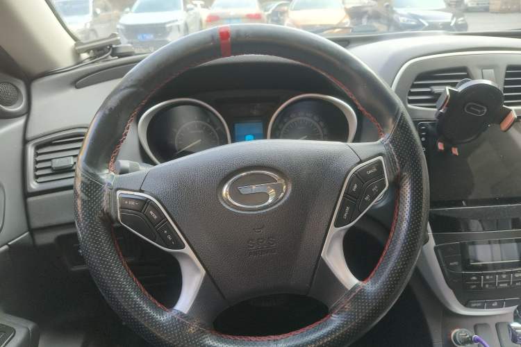 Used GAC Trumpchi GS5 2014 2.0L Automatic Two-Wheel Drive Anniversary Value Edition
