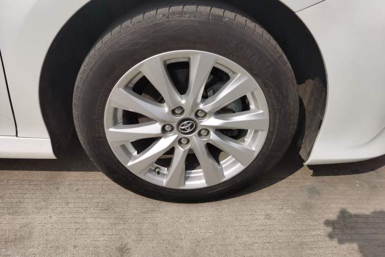 Used Toyota Camry 2019 Revised Version 2.0G Luxury Edition