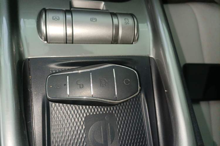 Used BYD Dolphin 2021 405 km Fashion Edition
