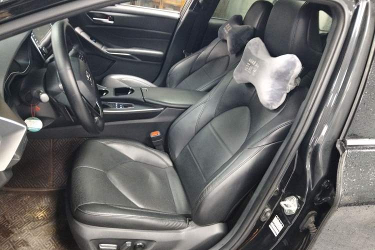 Used Toyota Avalon 2021 2.5L Luxury Edition Left Front Seat