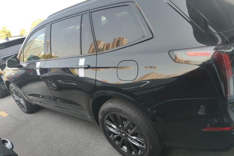 Used Cadillac XT6 2022 2.0T Six-Seater Four-Wheel Drive Luxury Version