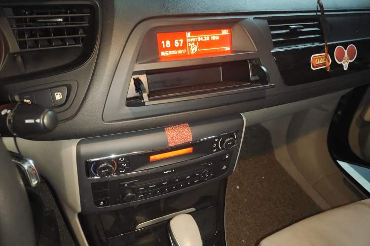 Used Citroen C5 2014 2.0L Automatic Zunyue Model