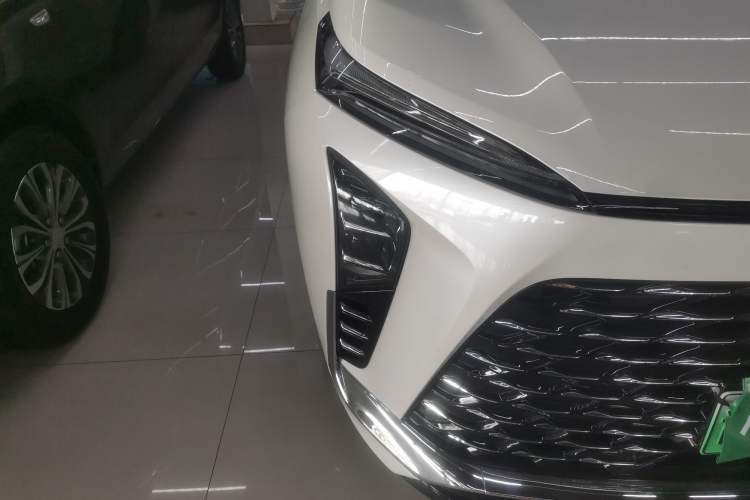 Used Buick GL8 New Energy 2024 Lu Zun Smart Edition 7-Seater Right Front Headlight