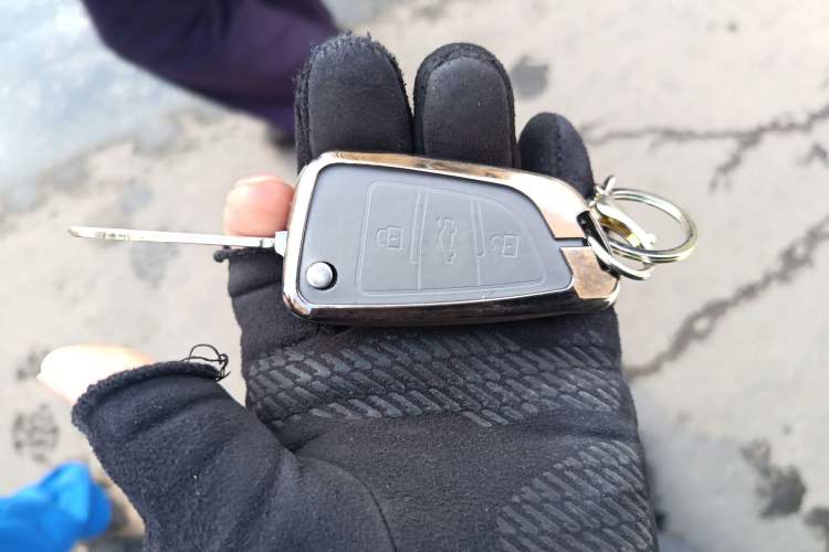 Used Chevrolet Captiva 2014 2.4L 4x4 Flagship Edition 7 Seats
