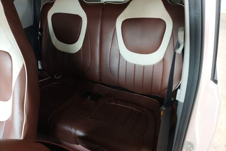 Used Wuling Hongguang MINIEV 2021 Macaron Premium Model – Lithium Iron Phosphate Left Rear Seat