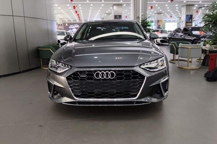 Used Audi A4L 2020 40 TFSI quattro Luxury Dynamic Model