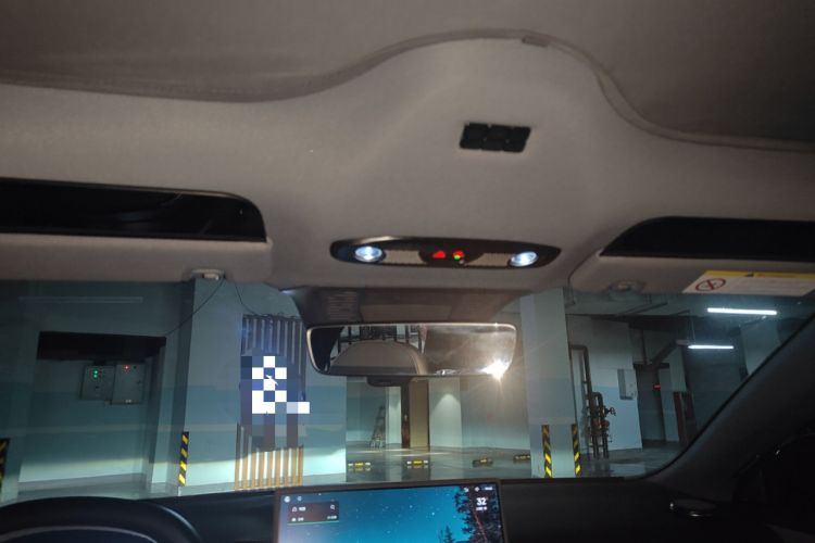 Used Geely Galaxy Galaxy 8 2025 130km EM-i Deluxe Edition
