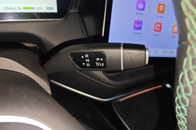 Used Deepal SL03 2023 SL03i 515MAX Pure Electric Version Gear Lever