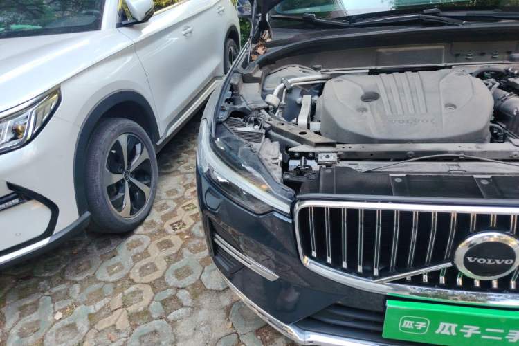 Used Volvo XC60 2023 B5 4x4 Smart Luxury Edition
