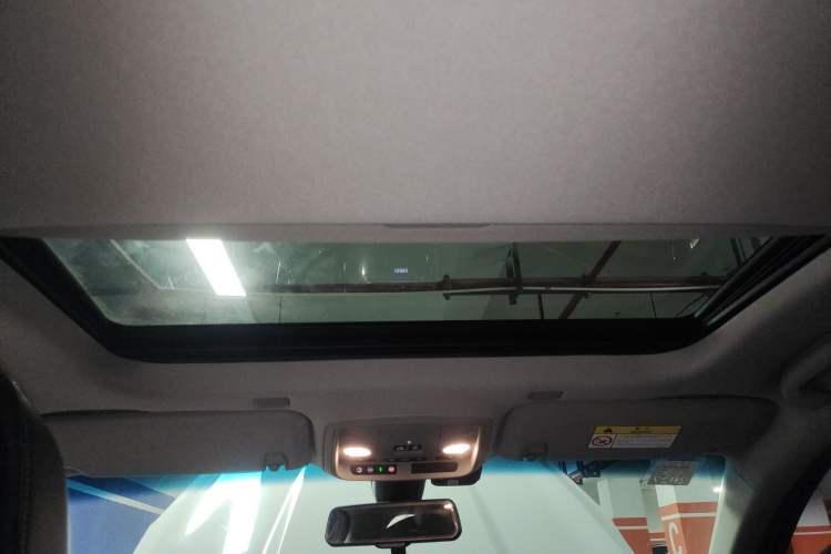 Used Cadillac ATS-L 2017 28T Fashion Edition Headliner