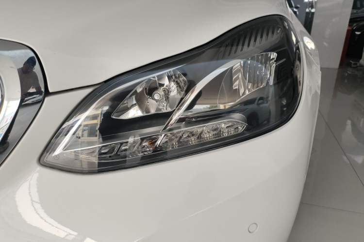 Used Mercedes-Benz E-Class 2015 Revised E 260 L