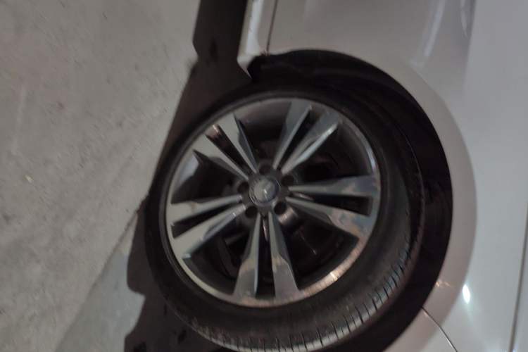 Used Mercedes-Benz E-Class 2015 E 260 L Sport Edition
