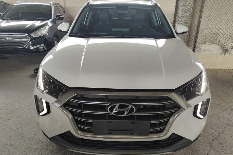 Used Hyundai Tucson 2019 280TGDi Dual-Clutch Two-Wheel Drive Fashion Edition China VI Standard