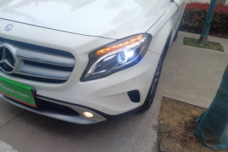 Used Mercedes-Benz GLA 2015 GLA 220 4MATIC Fashion Model
