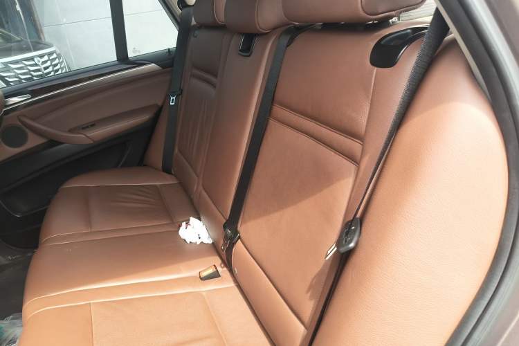 Used BMW X5 2013 xDrive35i Leading Model Left Rear Seat