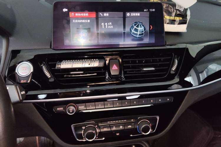 Used BMW 1 Series 2021 125i M Sport Night Edition Audio And AC Panel