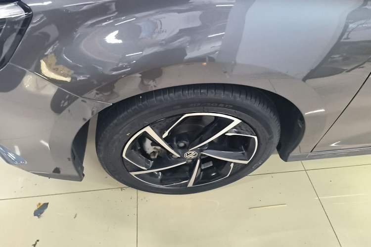 Used MG 5 2021 300TGI DCT Elegant Luxury Edition