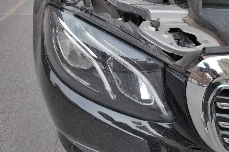 Used Mercedes-Benz E-Class 2017 E 200 L 4MATIC