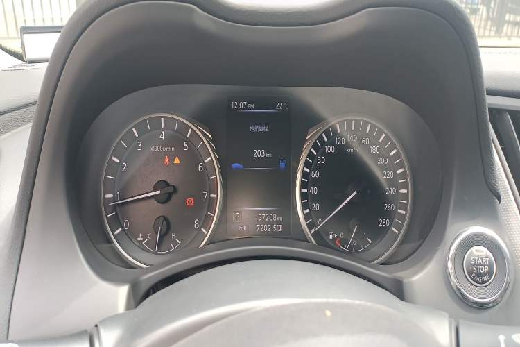 Used Infiniti Q50L 2018 2.0T Enjoyment Edition China V standard Instrument Cluster