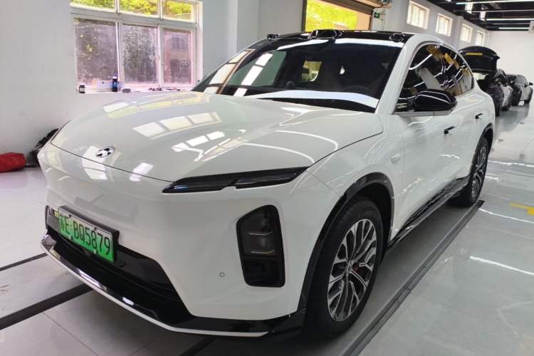 Used Nio EC6 2025 75 kWh