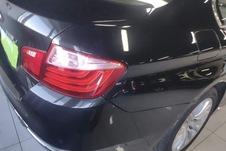 Used BMW 5 Series 2014 525Li Luxury Design Package