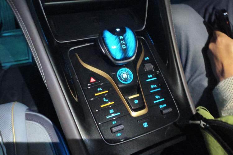 Used BYD Frigate 07 2023 DM-i 205KM Prestige Model
