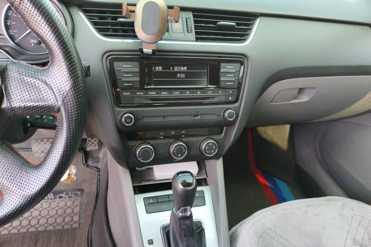 Used Skoda Octavia 2015 1.6L Automatic Yijie Edition