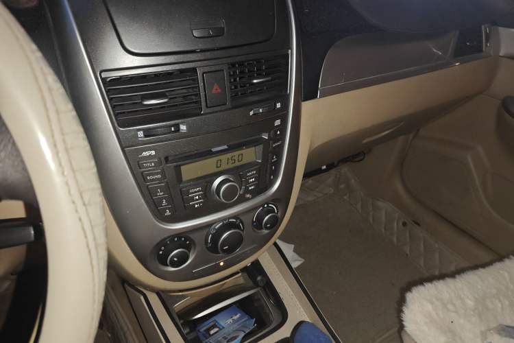 Used Buick Excelle 2011 1.6 LX-MT