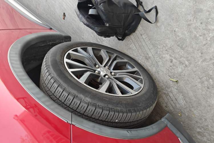 Used Mitsubishi Outlander 2018 2.0L Two-Wheel Drive Glory Edition 5 Seats
