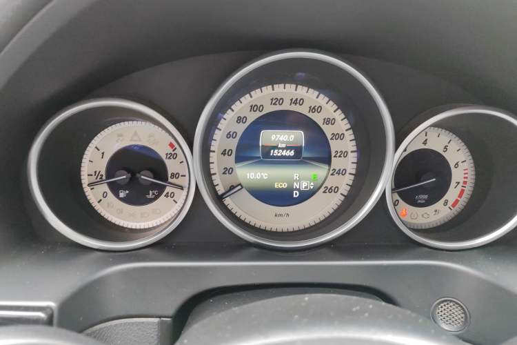 Used Mercedes-Benz E-Class 2015 E 260 L Sport & Fashion Model