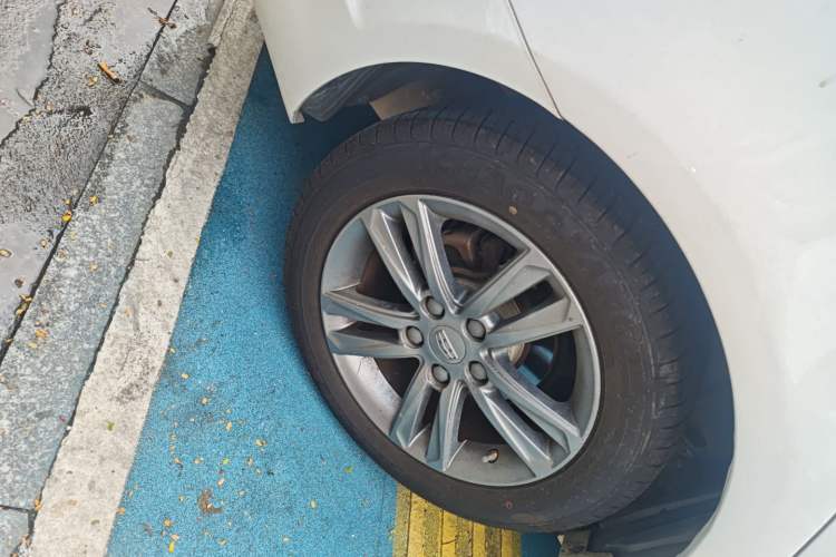 Used Geely Auto Emgrand 2017 Sedan Million Edition 1.5L Manual - Upward Version Exterior 5