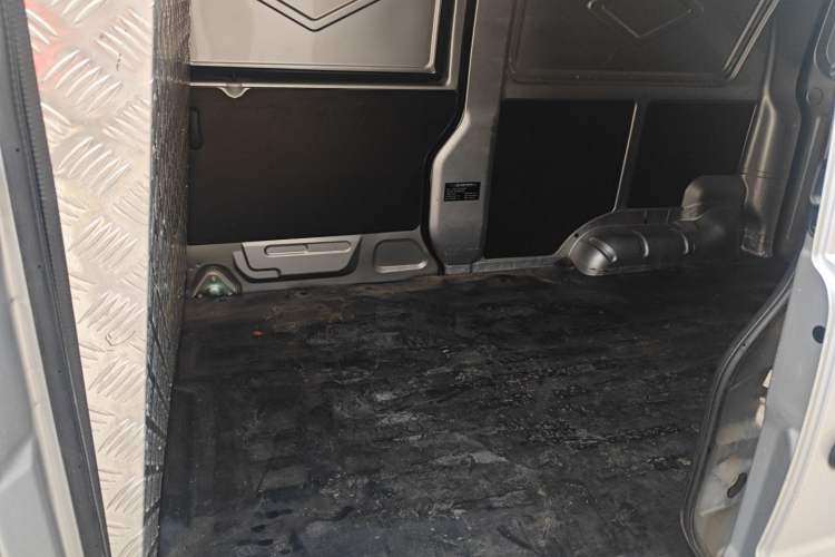 Used Dongfeng Xiaokang K05S 2022 1.3L High-Power Base Version Left Rear Seat