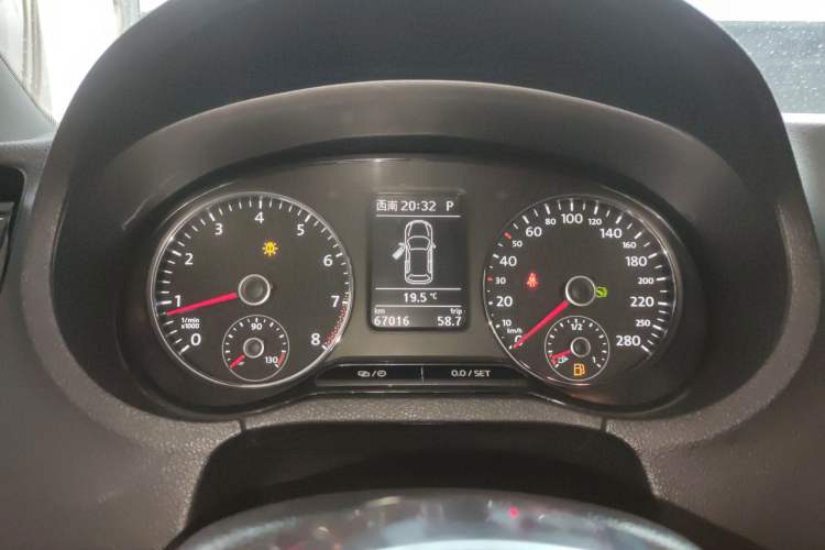 Used Volkswagen Polo 2015 1.4TSI GTI
