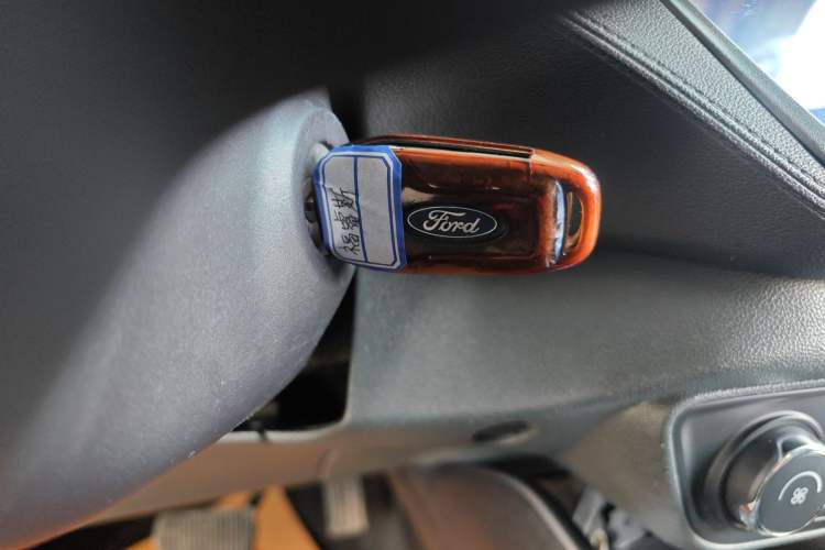 Used Ford Escort 2017 Happiness Edition 1.5L Automatic Fashion Version